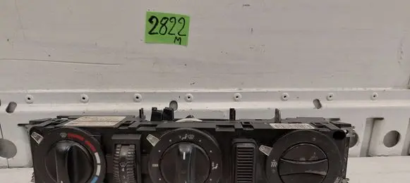 Mercedes-Benz Sprinter W901 W902 W903 W904 Climate control unit 5HB00805802 A0004461528 ZGS005018