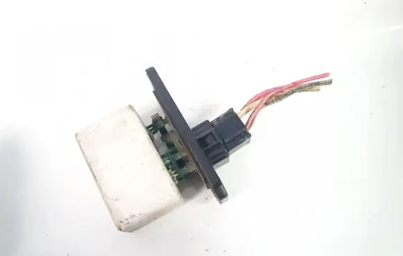 Mercedes-Benz ML W163 Coolant fan relay 