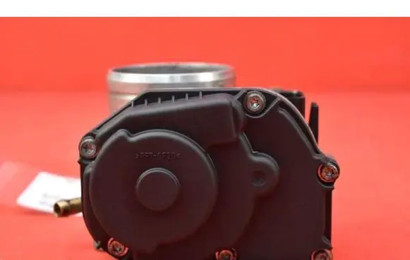 Audi A3 S3 8L Throttle body valve 703703350
