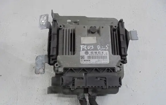 Volkswagen Golf V Engine control unit/module 03G906021QK