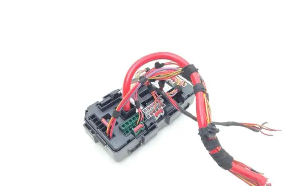 BMW 1 F20 F21 Fuse module 922487903 19098000001