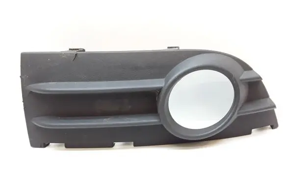 Volvo C30 Front fog light trim/grill 30657196
