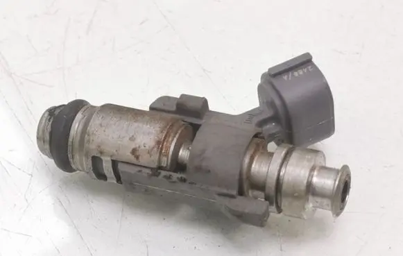 Peugeot 207 Fuel injector