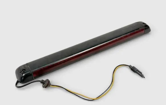 Hummer H2 Third/center stoplight 15030176 15030038 15145321