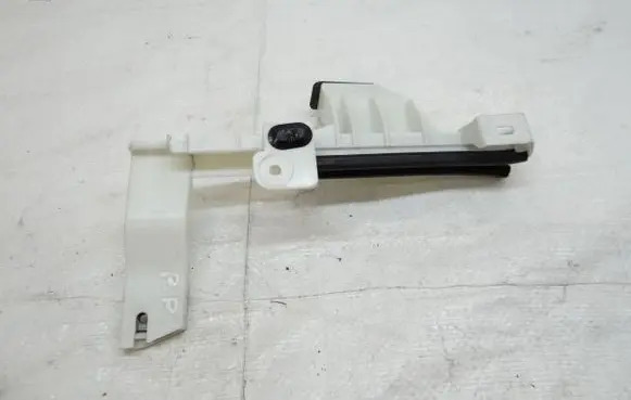 Peugeot 508 Front door window/glass (coupe) 9686528680