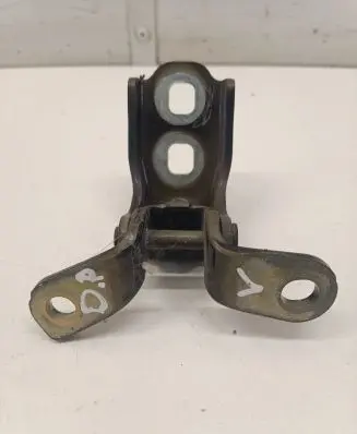 Opel Astra K Front door upper hinge