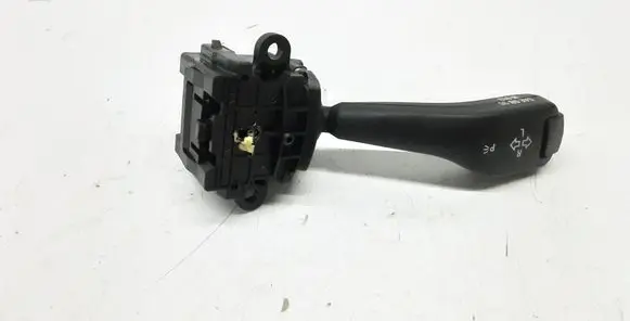 BMW 5 E39 Indicator stalk 8363668K