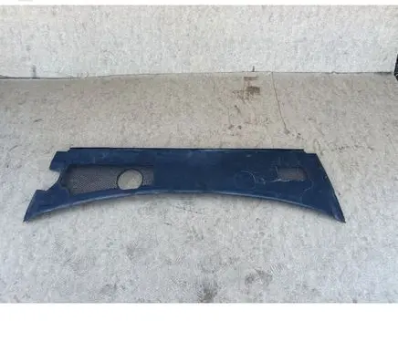 Audi A6 S6 C6 4F Wiper trim 4F1819447A