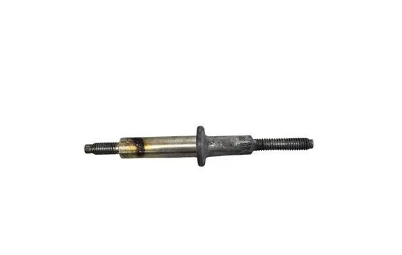 Mazda 6 Fuel Injector clamp holder 