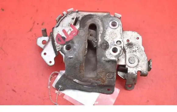 Dacia Dokker Rear door lock