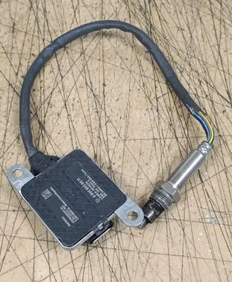 Mercedes-Benz A W177 Lambda probe sensor A0009058011