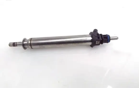 Mercedes-Benz A W177 Fuel injector 0261500397 A2560700187