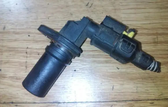 Fiat Fiorino Crankshaft position sensor 73502752