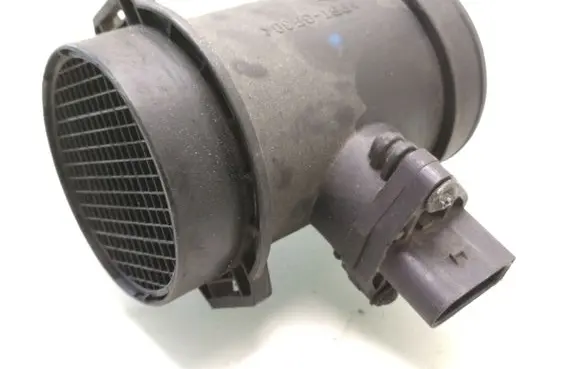 Audi A6 S6 C5 4B Mass air flow meter 059906461E 0281002429