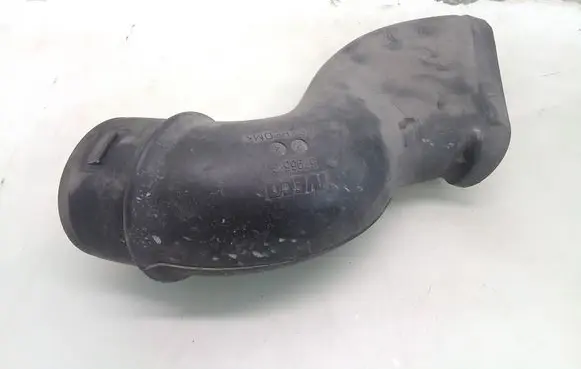 Iveco Daily 35.8 - 9 Air intake duct part 57965