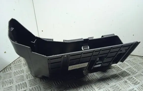 Mercedes-Benz CLS C219 Other trunk/boot trim element A2198900014