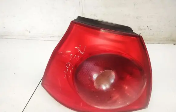 Volkswagen Golf V Rear/tail lights 1K6945095E 028490102A
