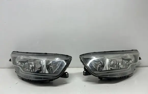 Iveco Daily 6th gen Headlight/headlamp 5801473750 05802476873