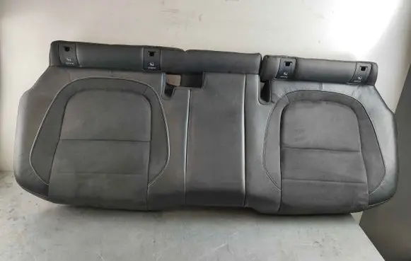 Jaguar F-Pace Rear seat T4A4276QKW