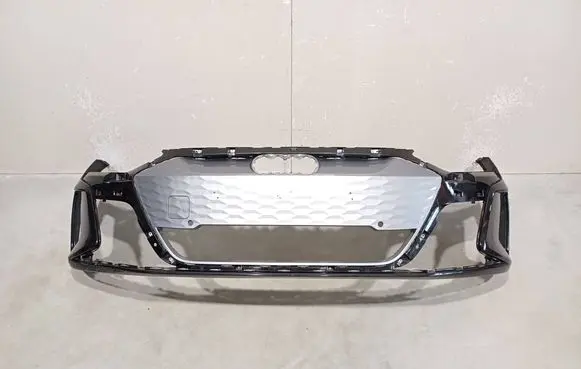 Audi E-tron GT Front bumper 4J3807221 4J3807529