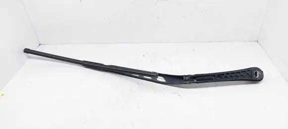 BMW 5 E60 E61 Front wiper blade arm 179910