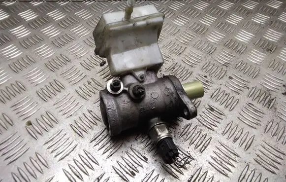 Renault Espace - Grand espace IV Master brake cylinder 8200181766A