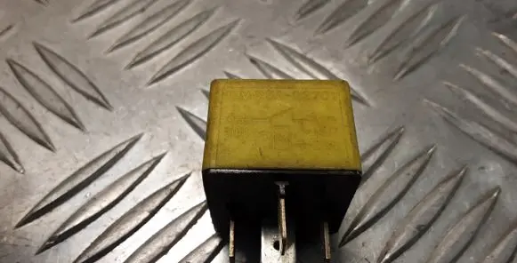 Peugeot 206 Other relay 03701