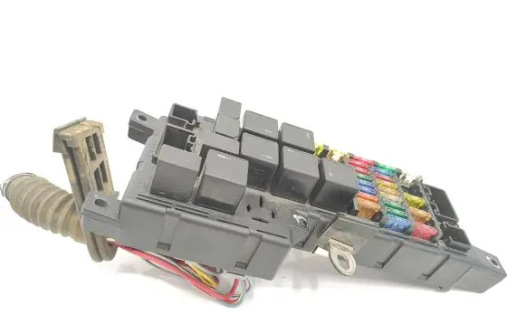 Volvo XC90 Fuse box set 678449 518826011 031121103137