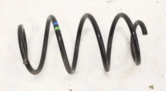 Volkswagen Golf VIII Front coil spring 5784095