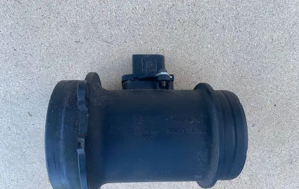 Audi A6 S6 C6 4F Mass air flow meter 059906461K