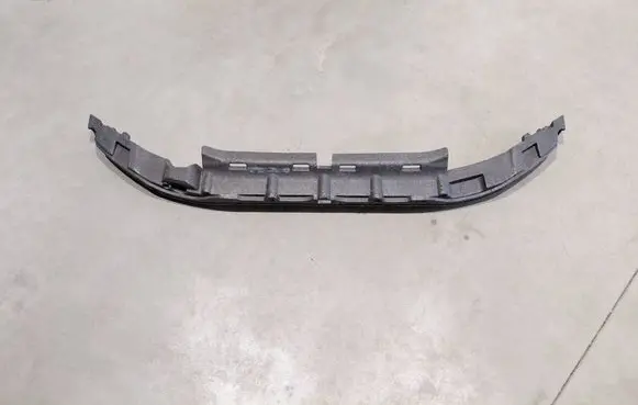 BMW 8 G15 Front bumper foam support bar 51117373402 7373402