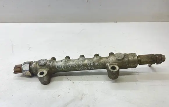 Subaru Outback Fuel main line pipe