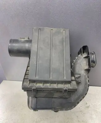 Nissan Pathfinder R51 Air filter box 6742258