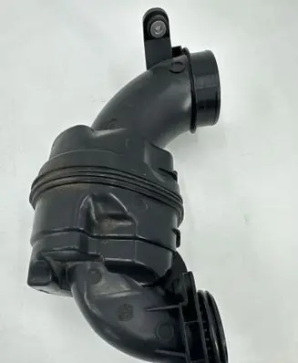 Intake resonator