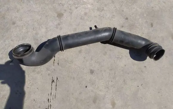 Volvo S60 Intercooler hose/pipe 30645293