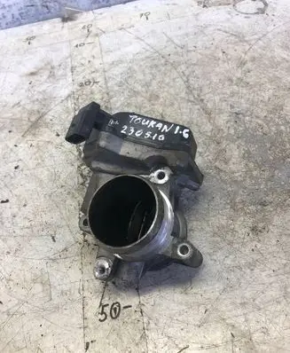 Volkswagen Touran II Throttle valve 03l128063