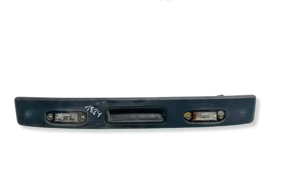 Volvo V70 Trunk door license plate light bar 31301162 31440719
