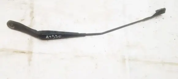 Volvo XC60 Front wiper blade arm 30753529