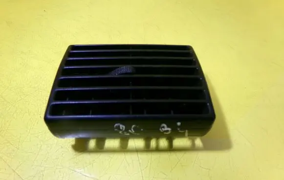 Audi 80 90 S2 B4 Dashboard side air vent grill/cover trim 893820971
