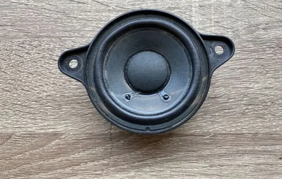 Mercedes-Benz E W211 Panel speaker 2118203002