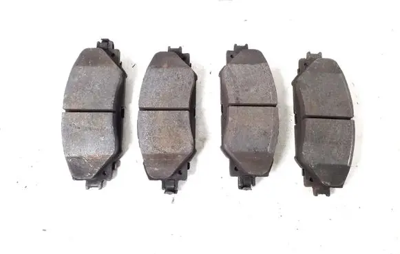 Toyota Auris 150 Brake pads (front) 04465-12610