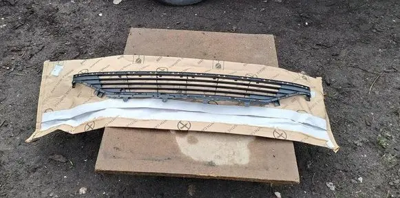 Opel Astra K Front bumper lower grill 39089223 13423678
