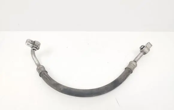 Air conditioning (A/C) pipe/hose