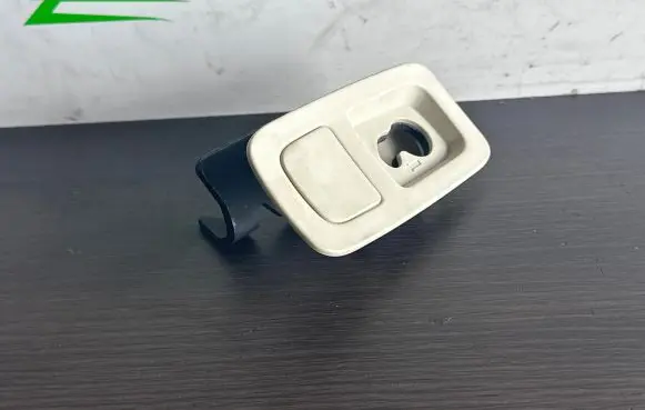 Volvo XC60 Cargo luggage net fixing mount 30715567