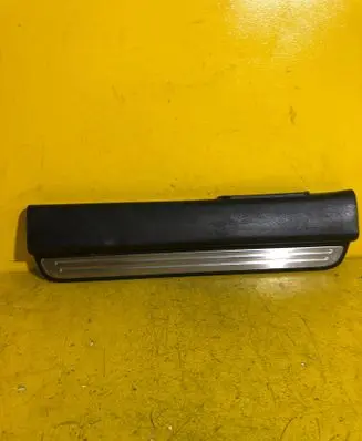 Chevrolet Captiva Front sill trim cover 96630458