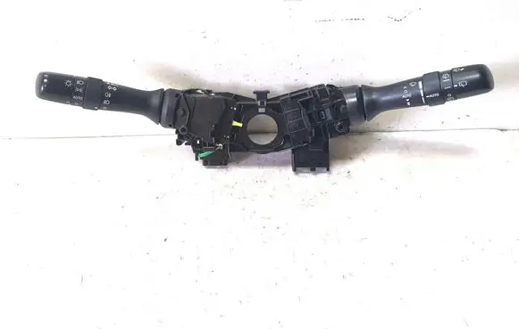 Toyota Avensis T270 Indicator stalk 17F373