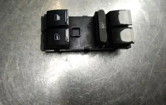 Volkswagen PASSAT B6 Electric window control switch 1K4959857