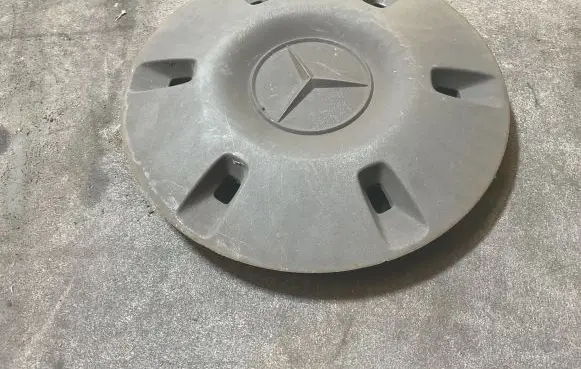 Mercedes-Benz Sprinter W906 R16 wheel hub/cap/trim A9064010025 ZGS004Q002