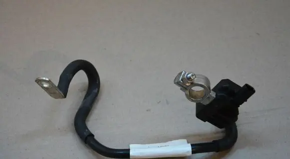 Volkswagen Caddy Negative earth cable (battery) 1K0915181H