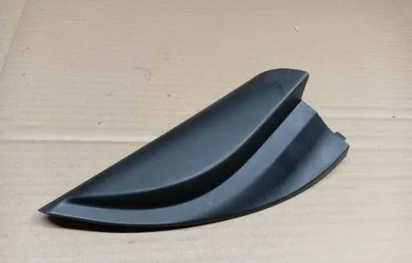 Mitsubishi Space Star Other front door trim element 7221B252
